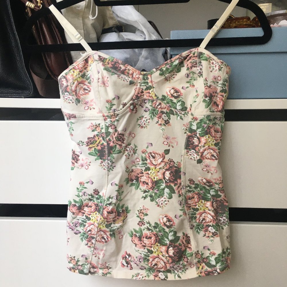 Aritzia Talula Vintage-Inspired Bustier Top in S